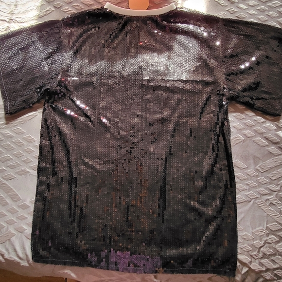 Main Strip BLACK SEQUINS FOOTBALL T SHIRT DRESS - Picture 5 of 7